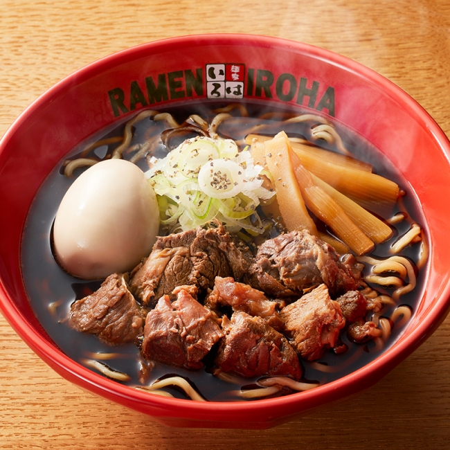 麺家いろは/牛肉ブラック(1杯)1,200円