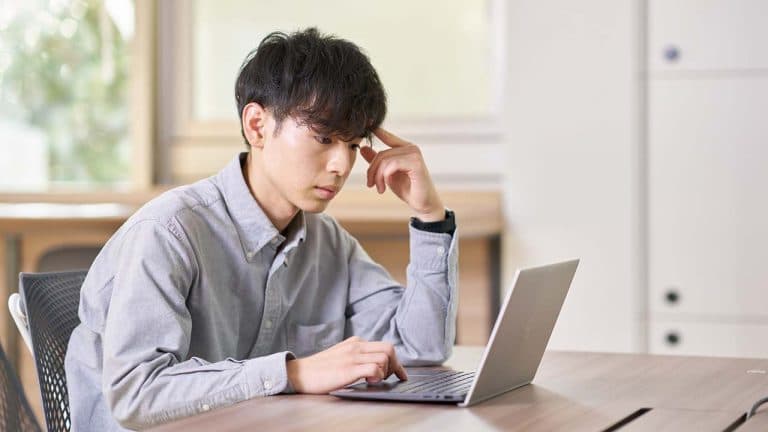 広報とPRの違いとは?広報担当者が知っておきたい基礎知識をわかりやすく解説